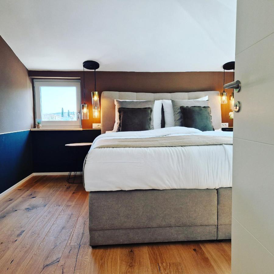Olivea Luxury Suites 파자나 외부 사진